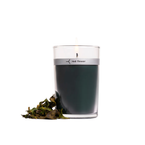 wanderlust petal topped candle